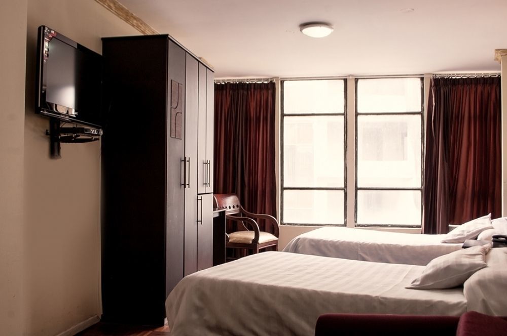 Hotel Imperial Амбато Екстер'єр фото
